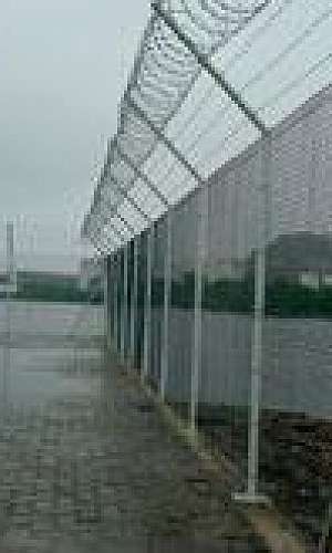 Instalação de alambrados e telas Instalação de alambrados e telas